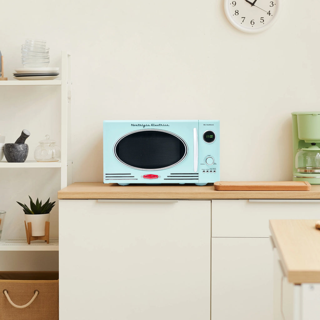 Nostalgia Retro Microwave for Countertop 0.9 cu ft Vintage Microwave, Ivory