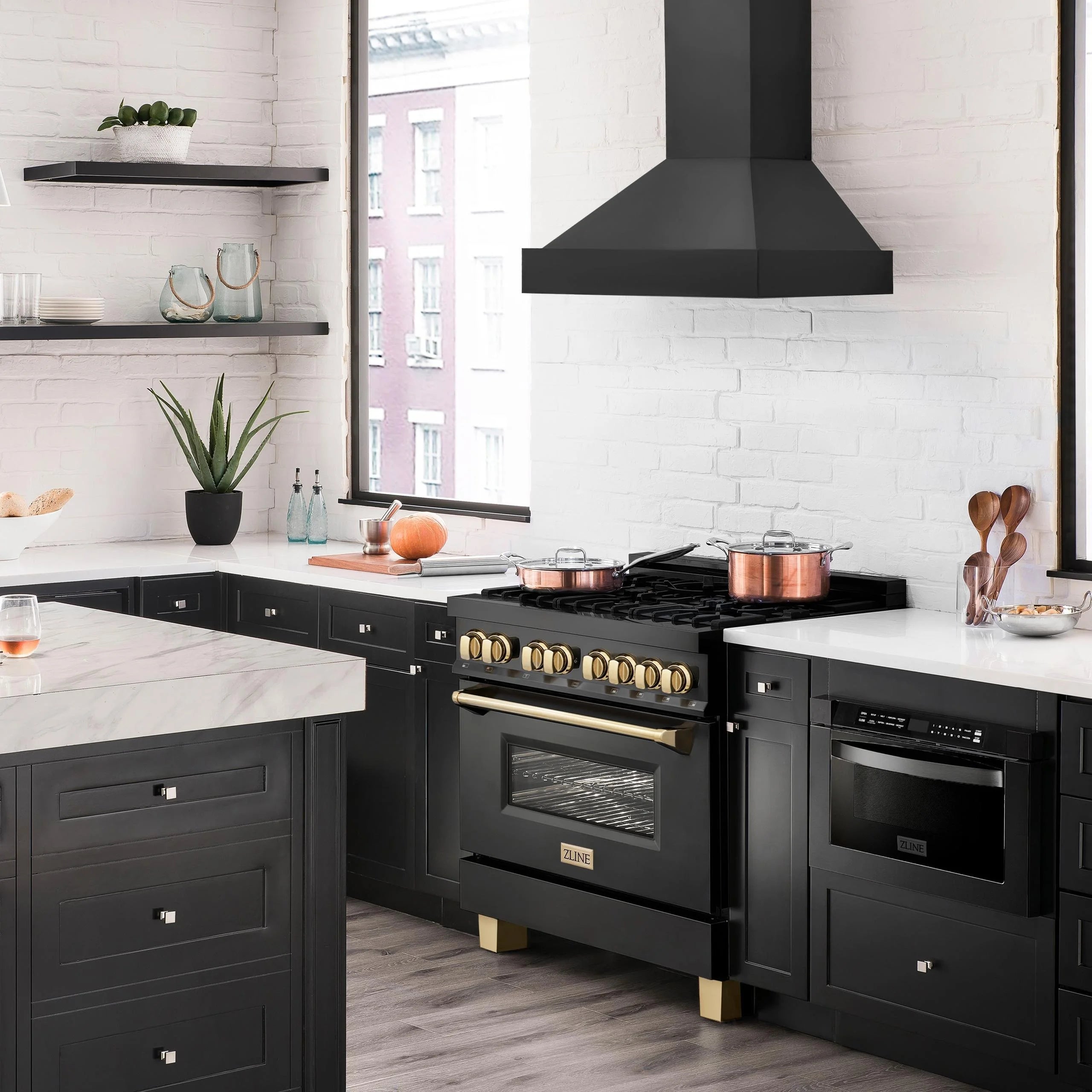 ZLINE 30 in. Wall Range Hood in Black Stainless Steel (BS655N-30)