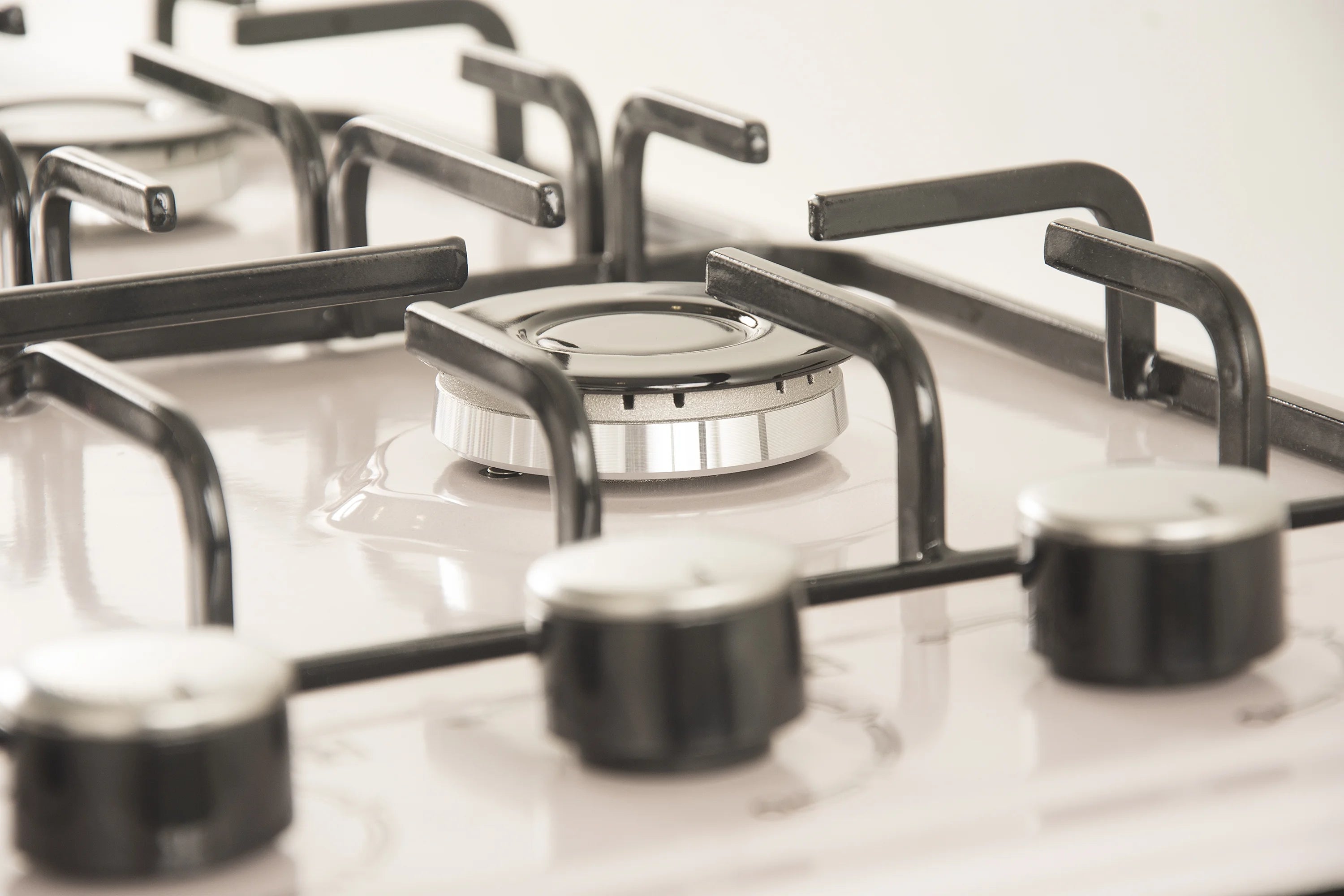 24-in Enameled Gas Cooktop