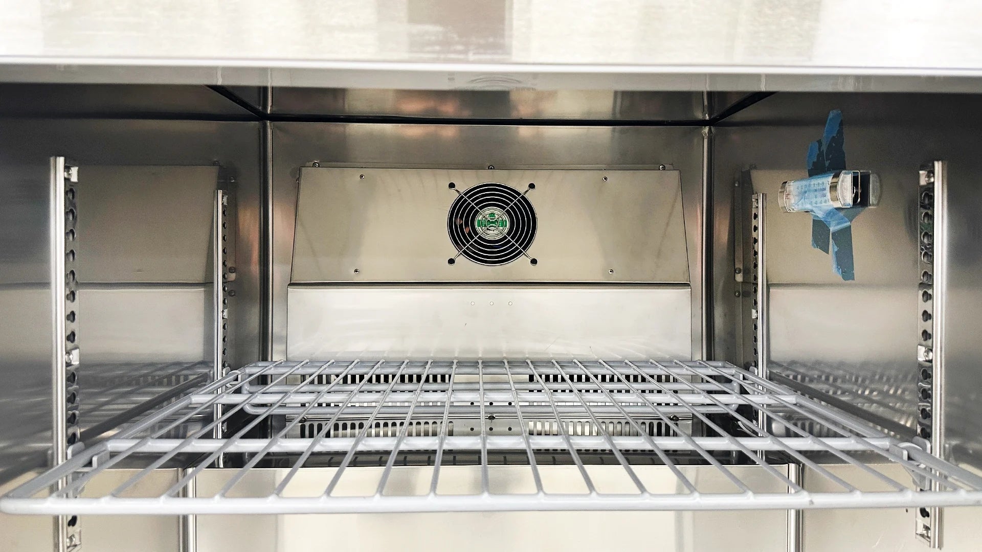 Cooler Depot 27.5 In. 7.2 Cu.ft Stainless Steel Undercounter Freezer AUF-0776 NSF ETL Certified