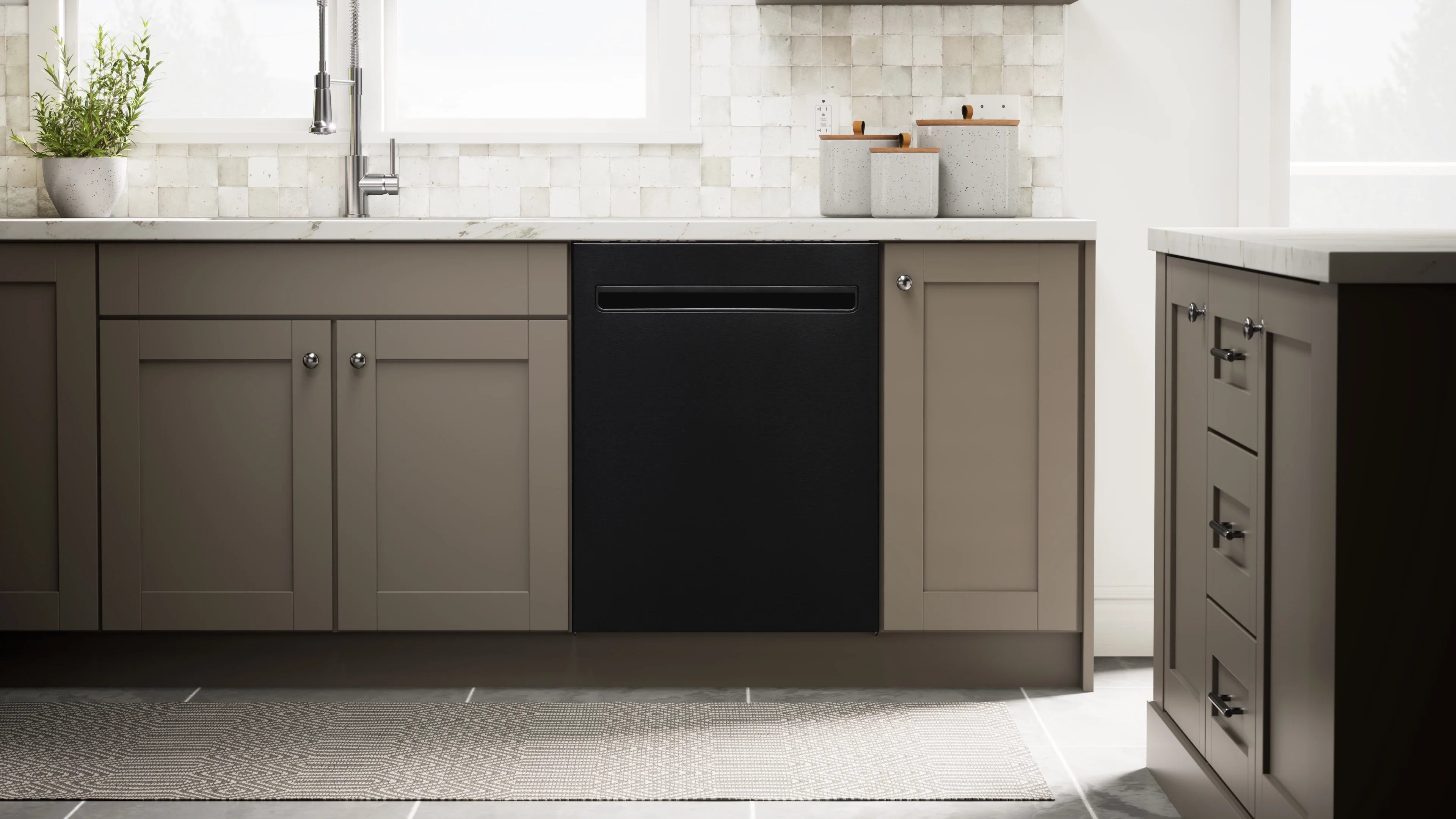 Kenmore 02214639 24" Built-in Stainless Steel Tub Dishwasher, Removeable 3rd Rack, SmartWash, Black