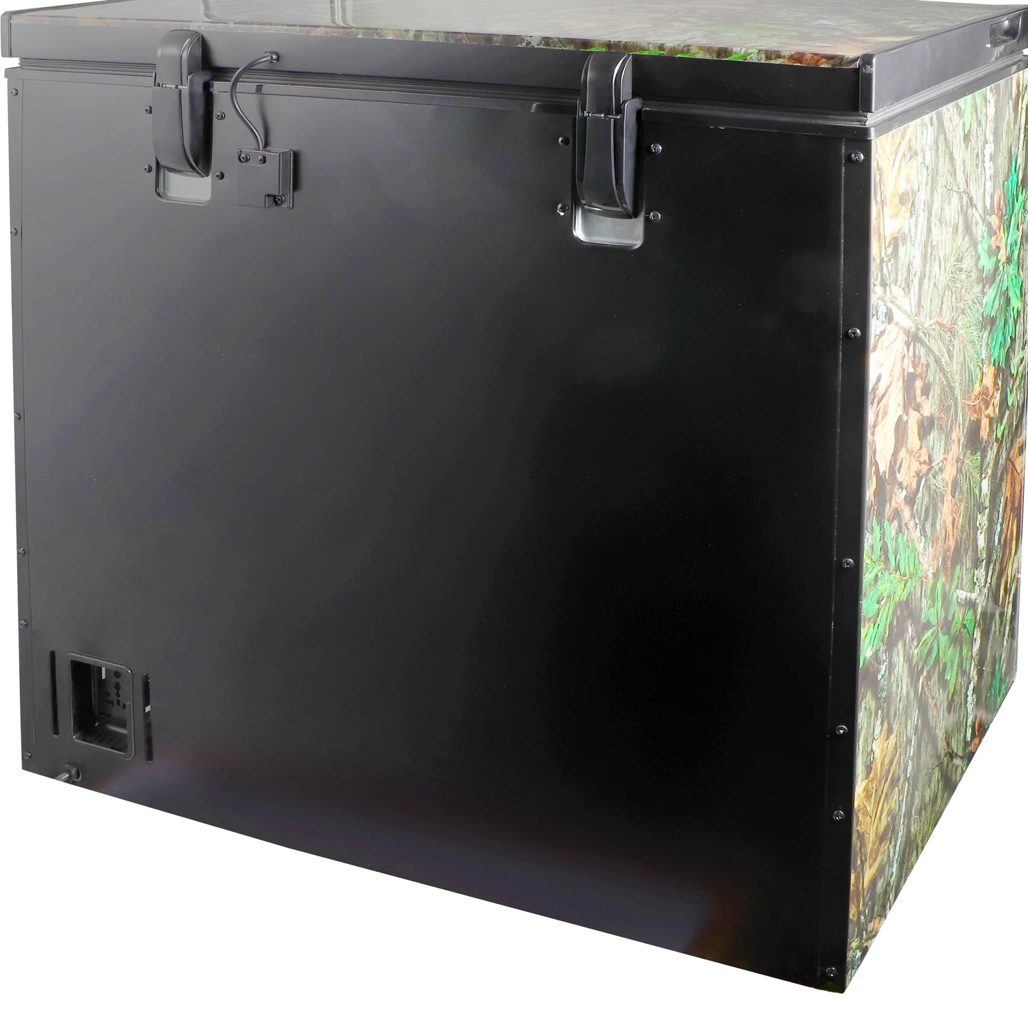 Mossy Oak 7-cu ft Manual Defrost Chest Freezer (Camouflage)