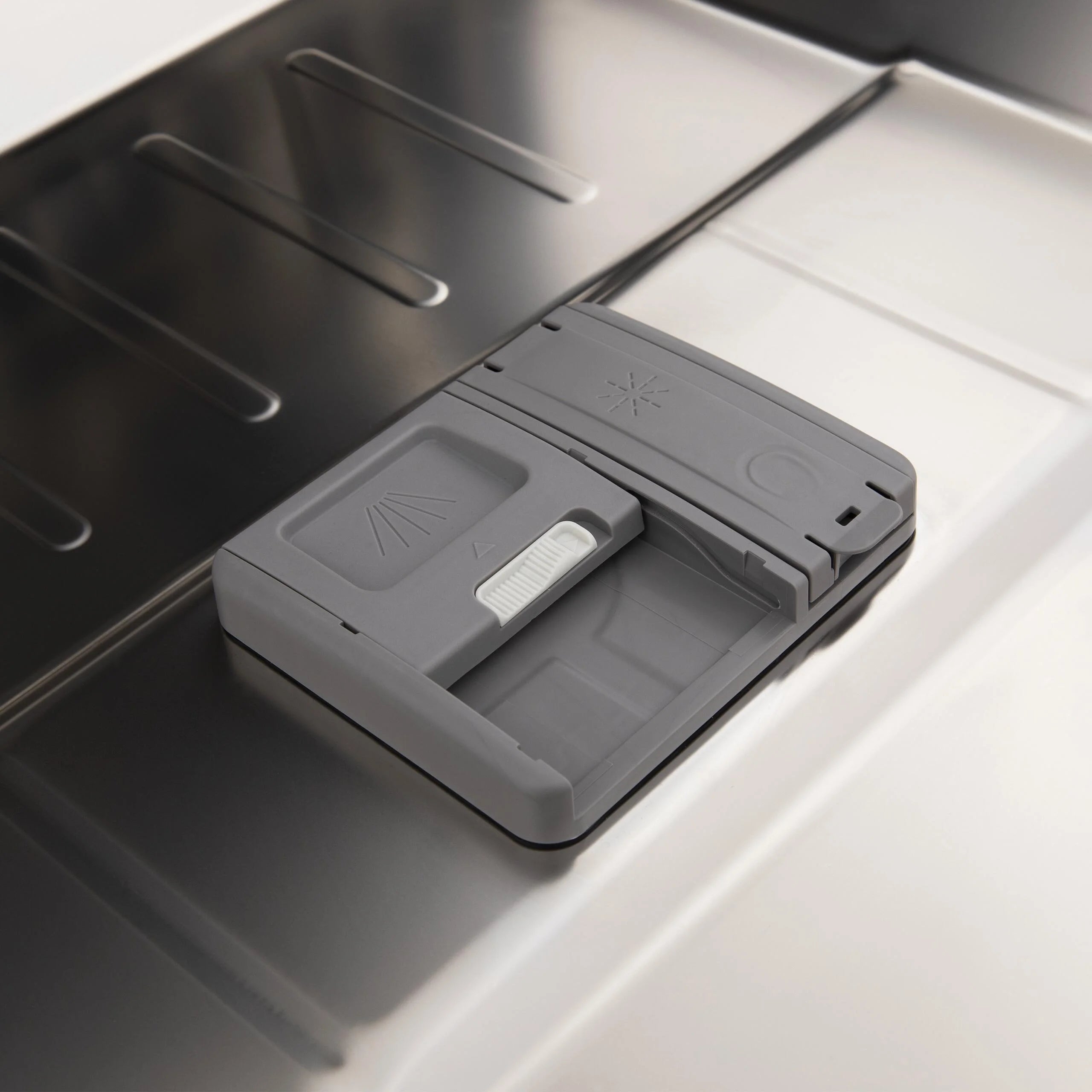 ZLINE DW-HH-H-24  Euro Style Dishwasher
