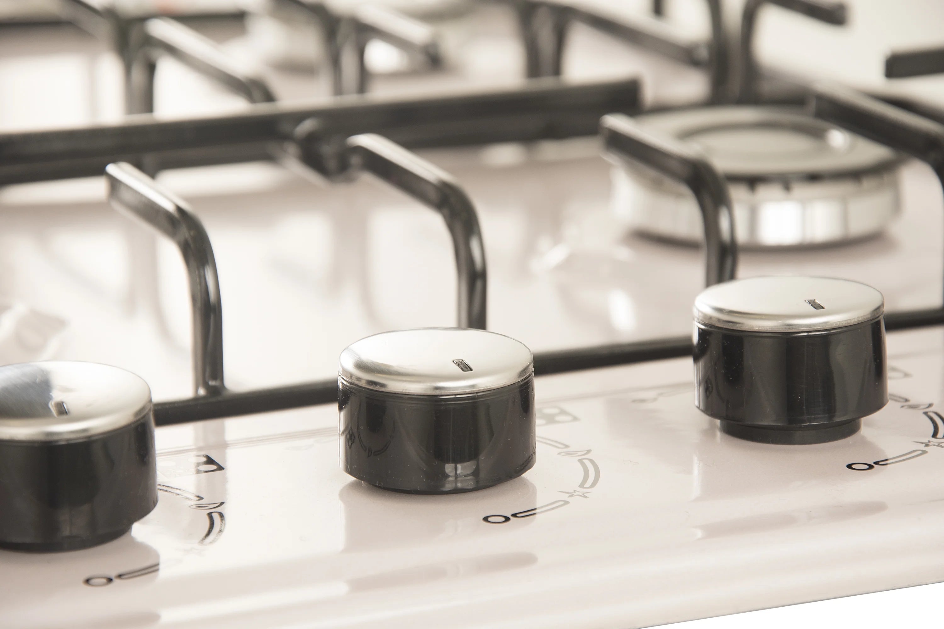 24-in Enameled Gas Cooktop