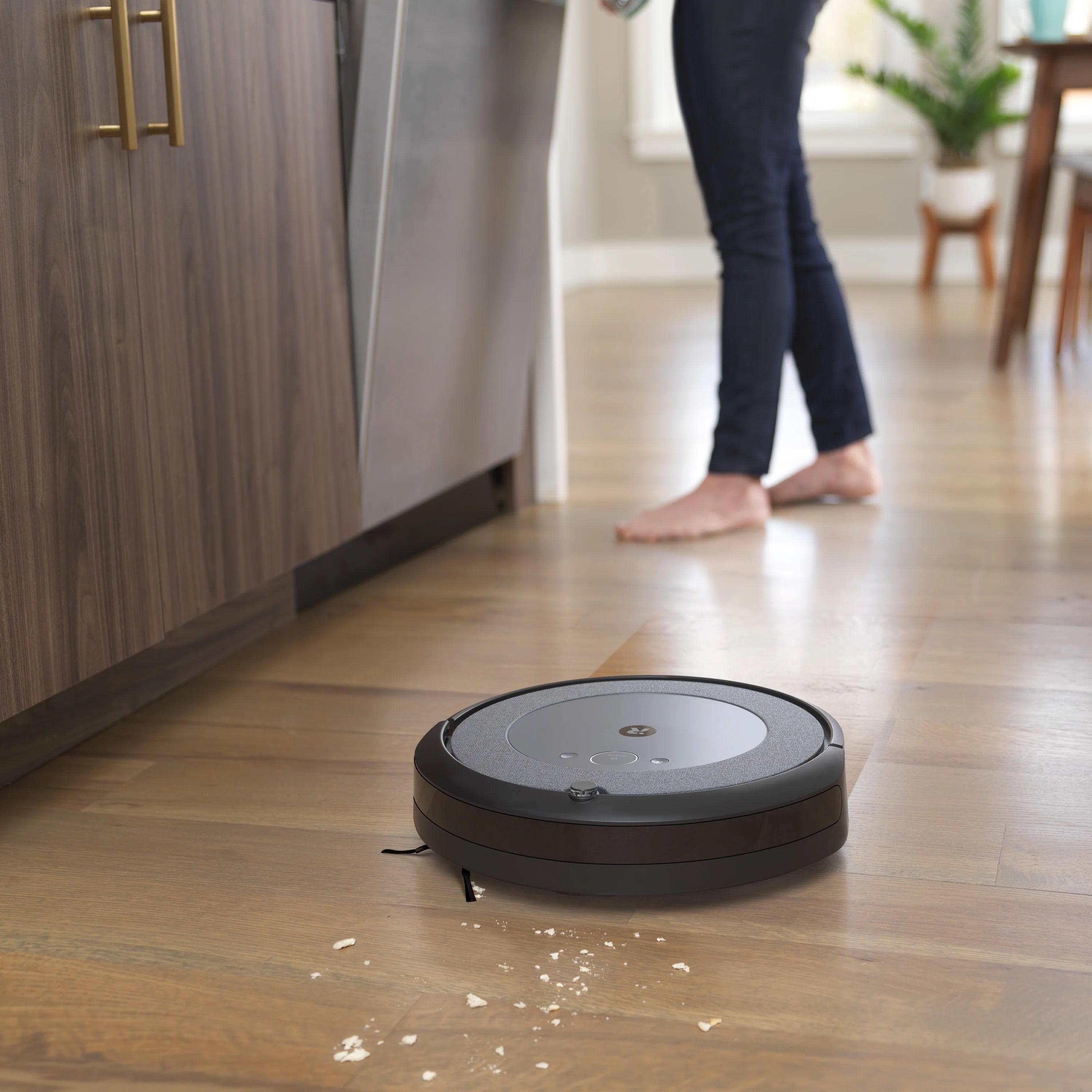 iRobot® Roomba Combo�?i5 Robot Vacuum & Mop