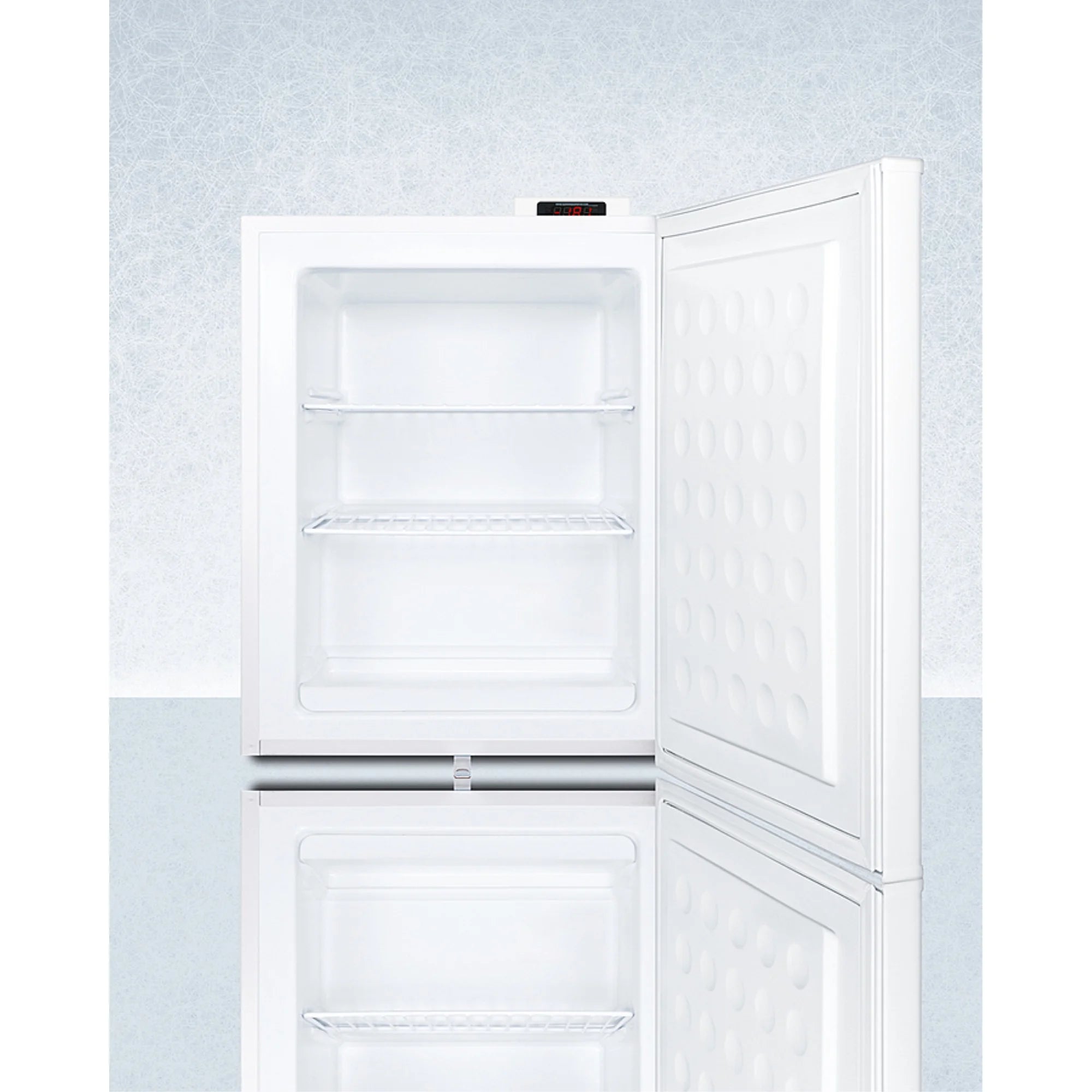 SUMMIT FS30LGP  UPRIGHT FREEZERS