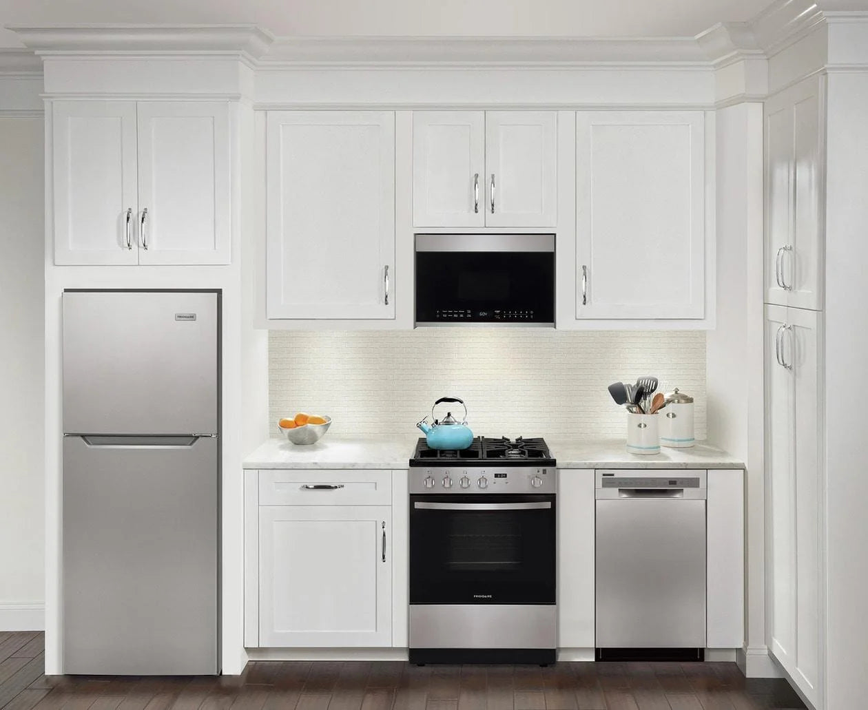 Frigidaire FFGH2422US ranges|24" gas