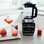 Ninja Foody Cold & Hot Cook Hot Soups, Sauces and Dips Blender with 1400 Peak Watts to Crush Frozen Drinks & Smoothies Nonstick Glass Pitcher (HB152), 64 oz, Black
