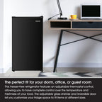 Magic Chef 3.2 cu. ft. Refrigerator in Black