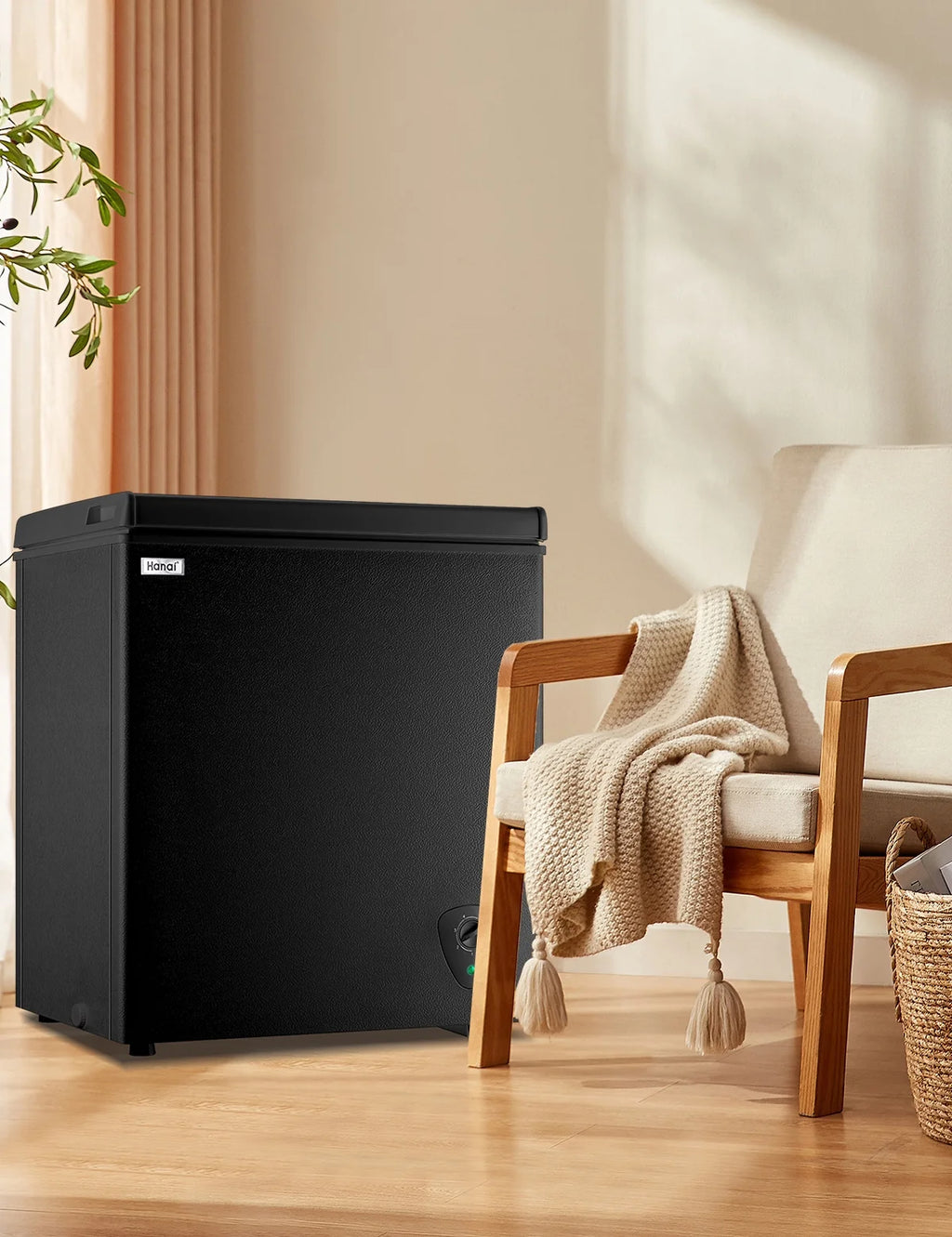 WANAI 3.5 Cu.ft Chest Freezer Small Deep Freeze with 7 Gears Temp Control Office Dorm Kitchen White