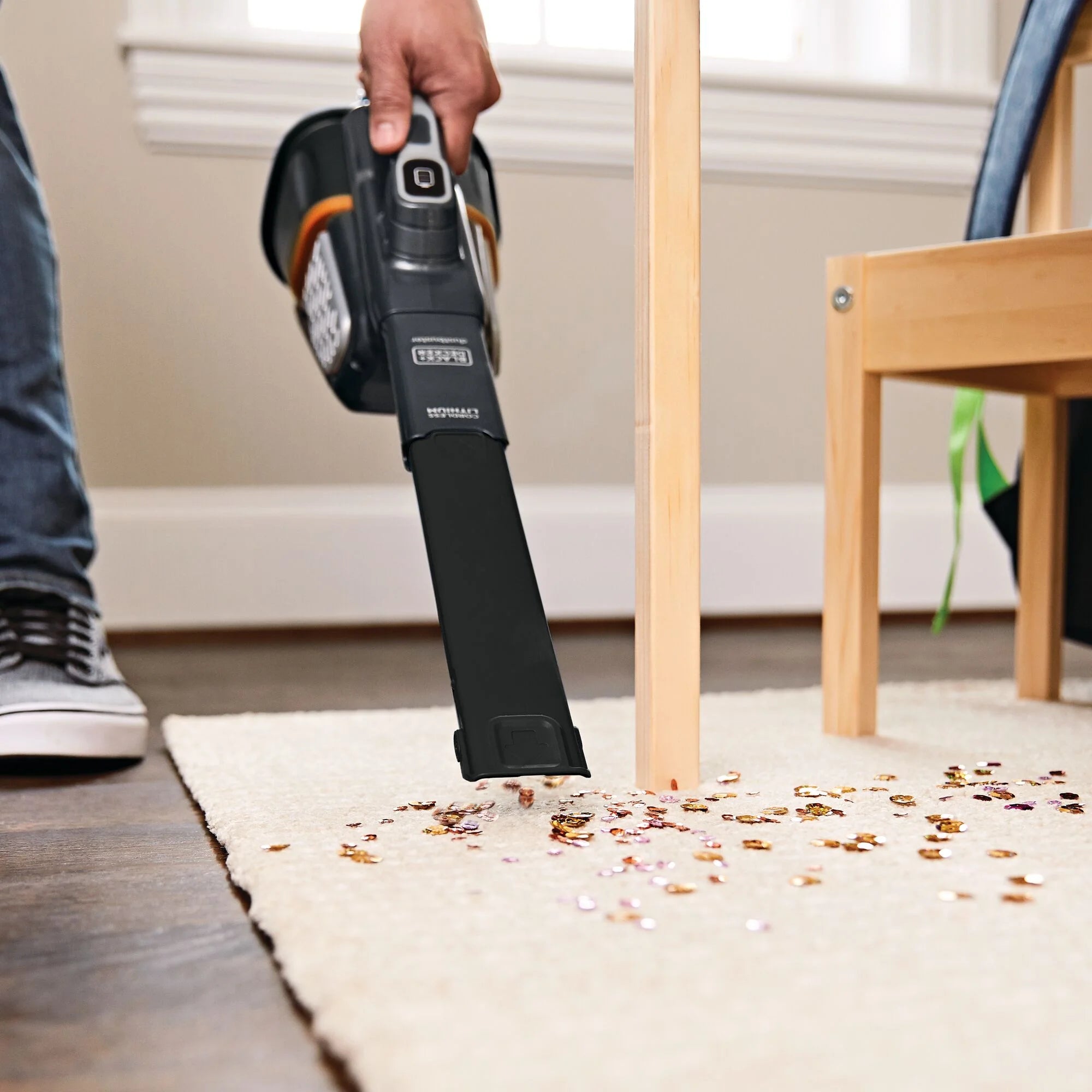 BLACK+DECKER 16V MAX dustbuster AdvancedClean+ Cordless Hand Vacuum, for Car & Home Use, with Long Crevice Tool and XL Dustbin, HHVK415B01, Grey
