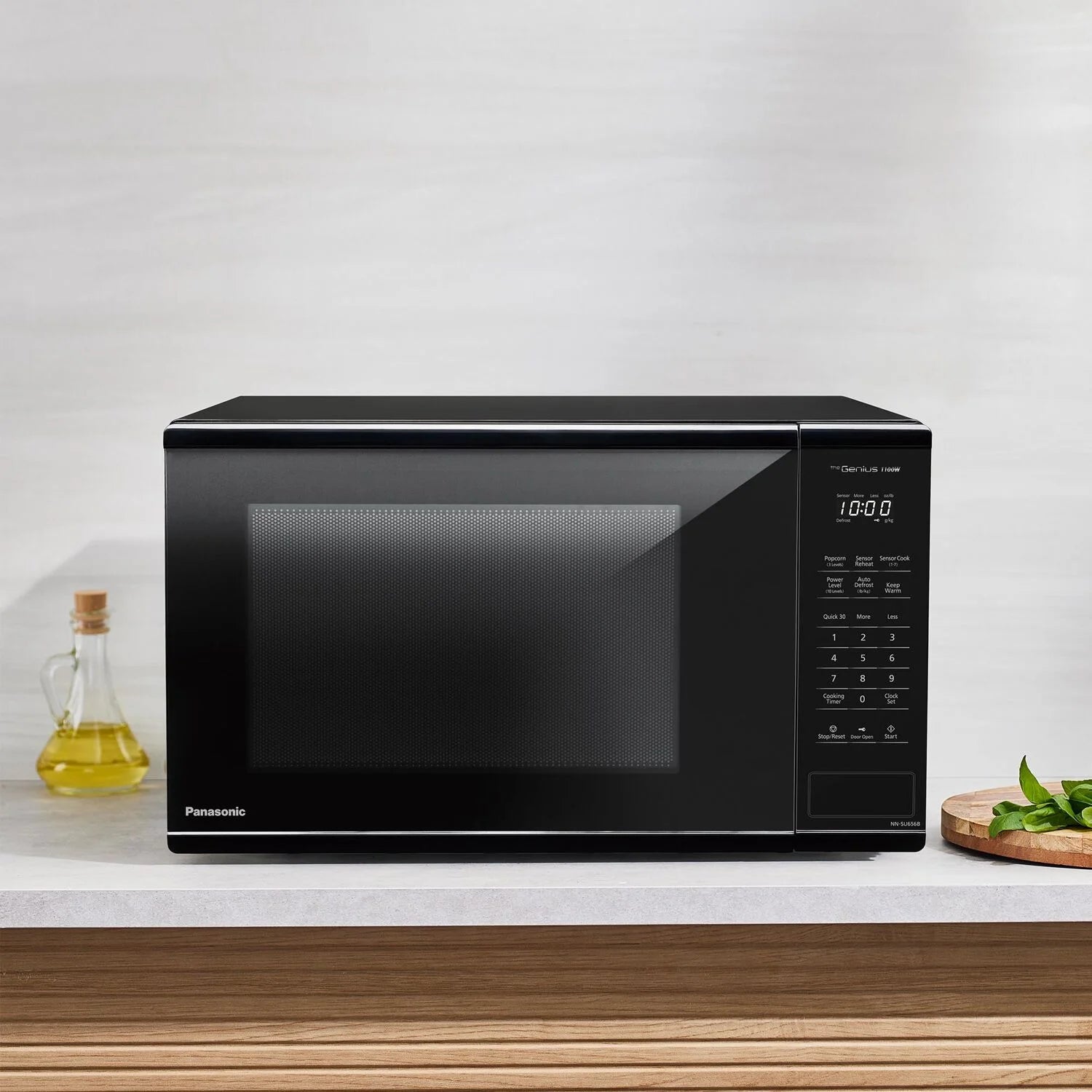 Panasonic  New 1.3 Cu. ft. 1100W Genius Sensor Countertop Microwave Oven in White