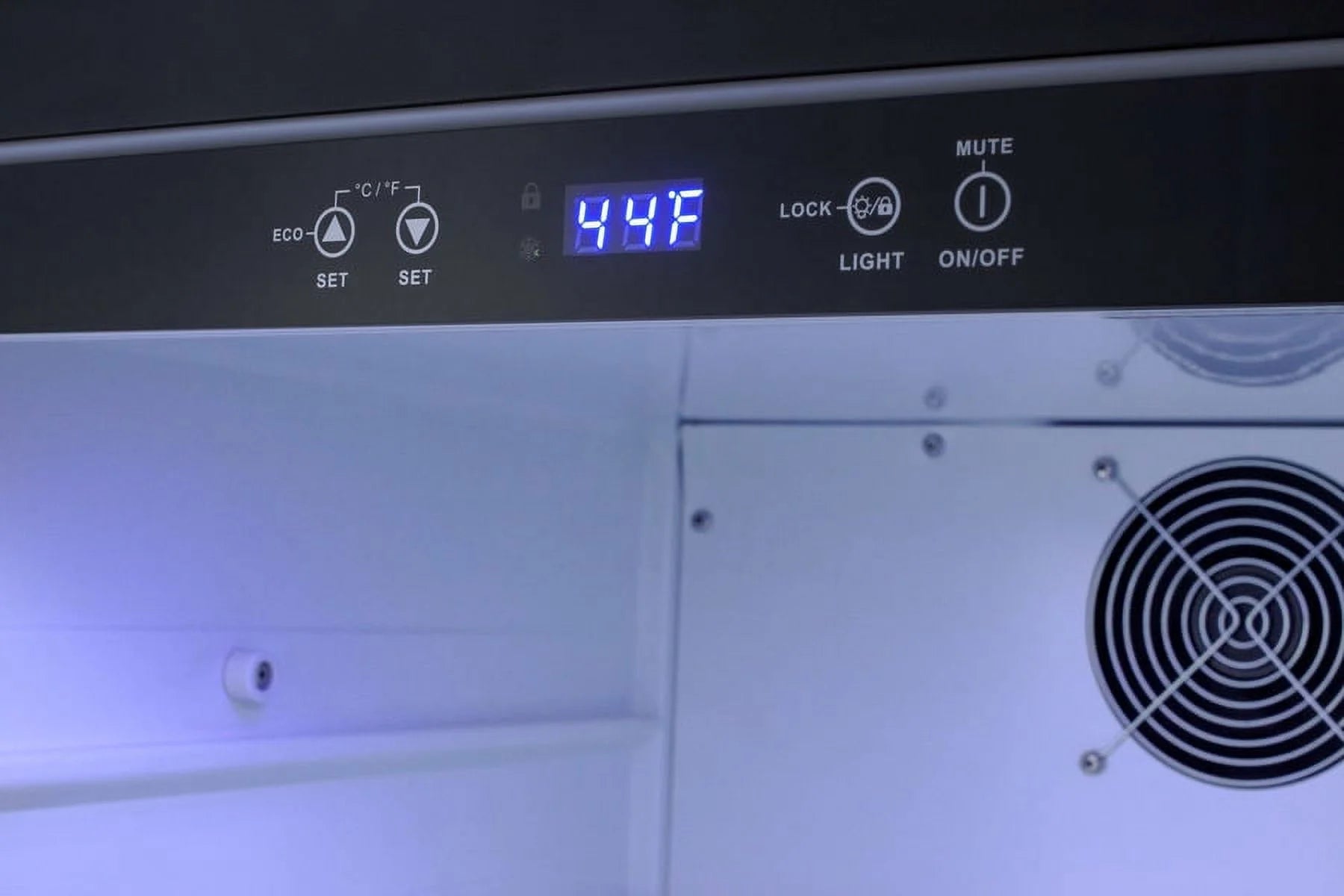 SUMMIT AL55CSS compact refrigerator