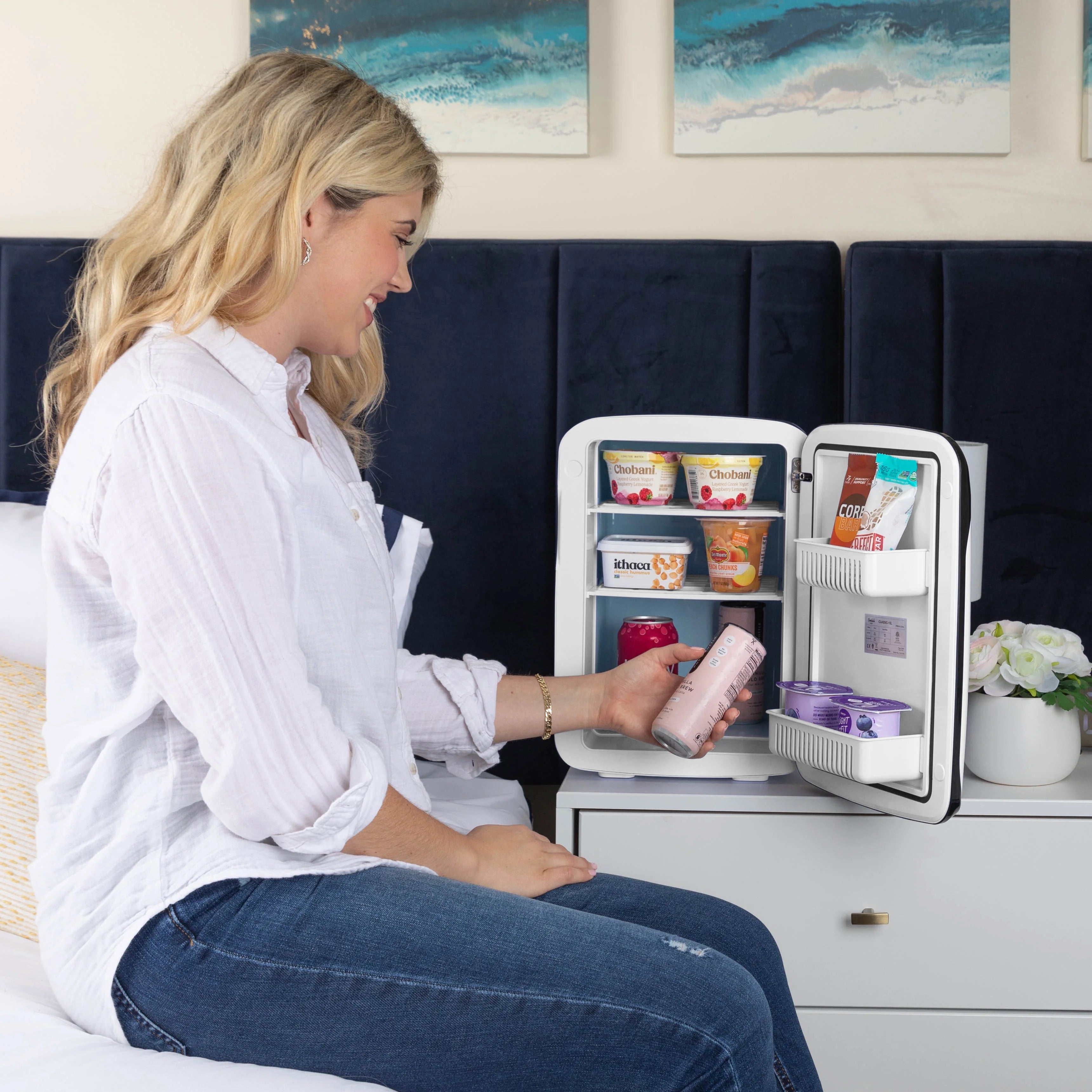 Cooluli Classic Turquoise 15 Liter Compact Portable Cooler Warmer Mini Fridge for Bedroom, Office, Dorm, Car - Great for Skincare & Cosmetics (110-240V/12V)