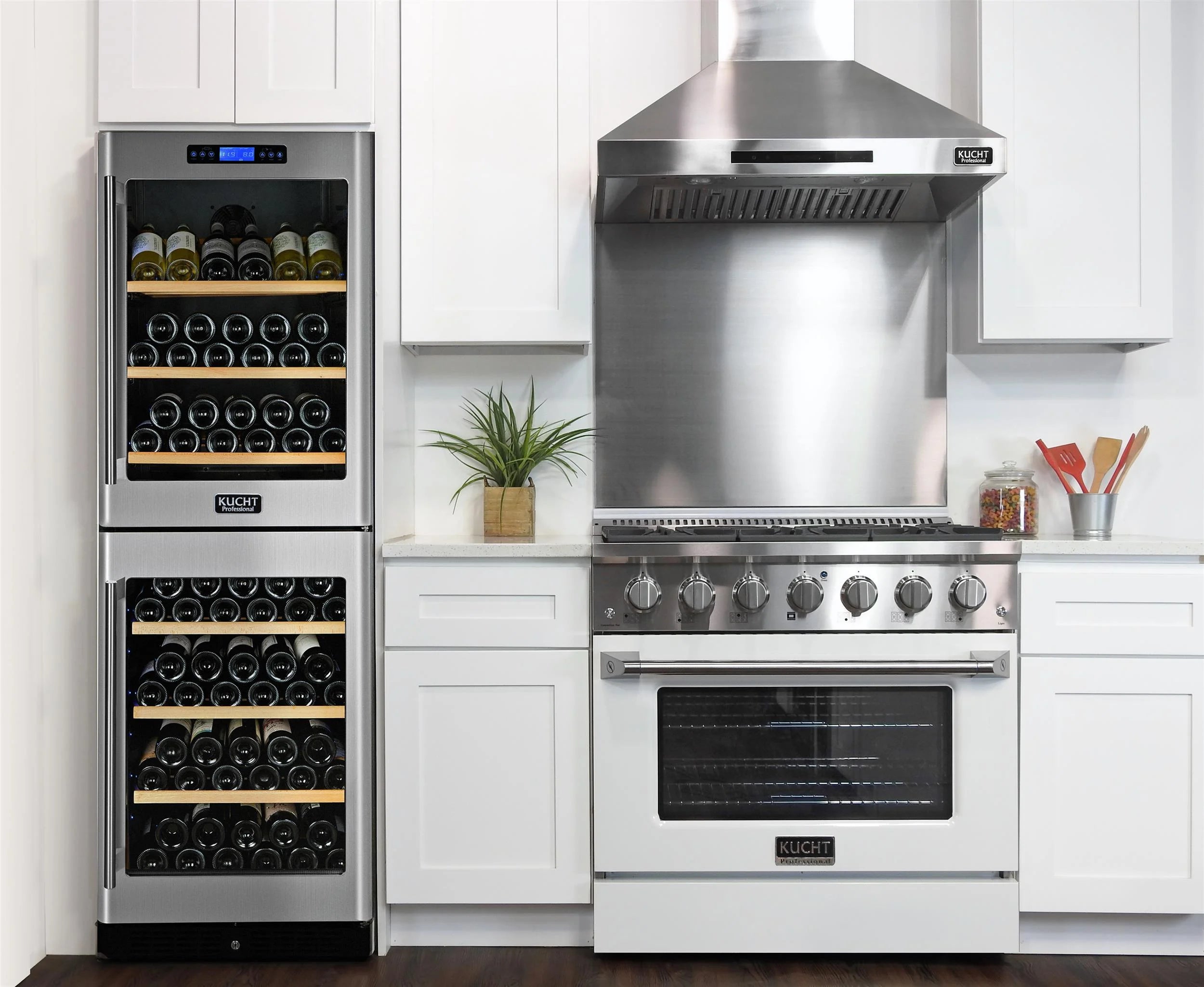 Professional 36-in Propane Gas Range in White with True Simmer Burners