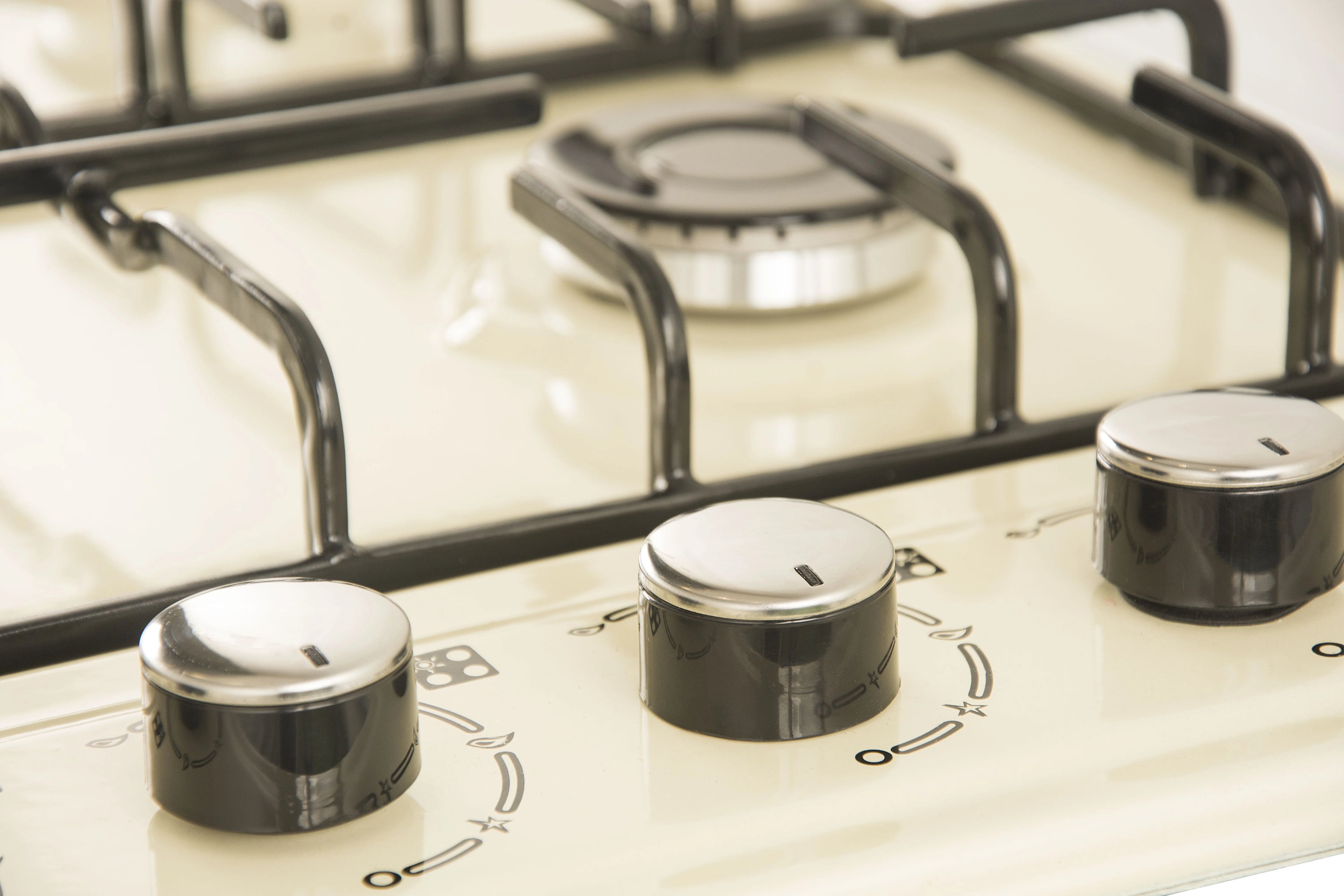 24-in Enameled Gas Cooktop