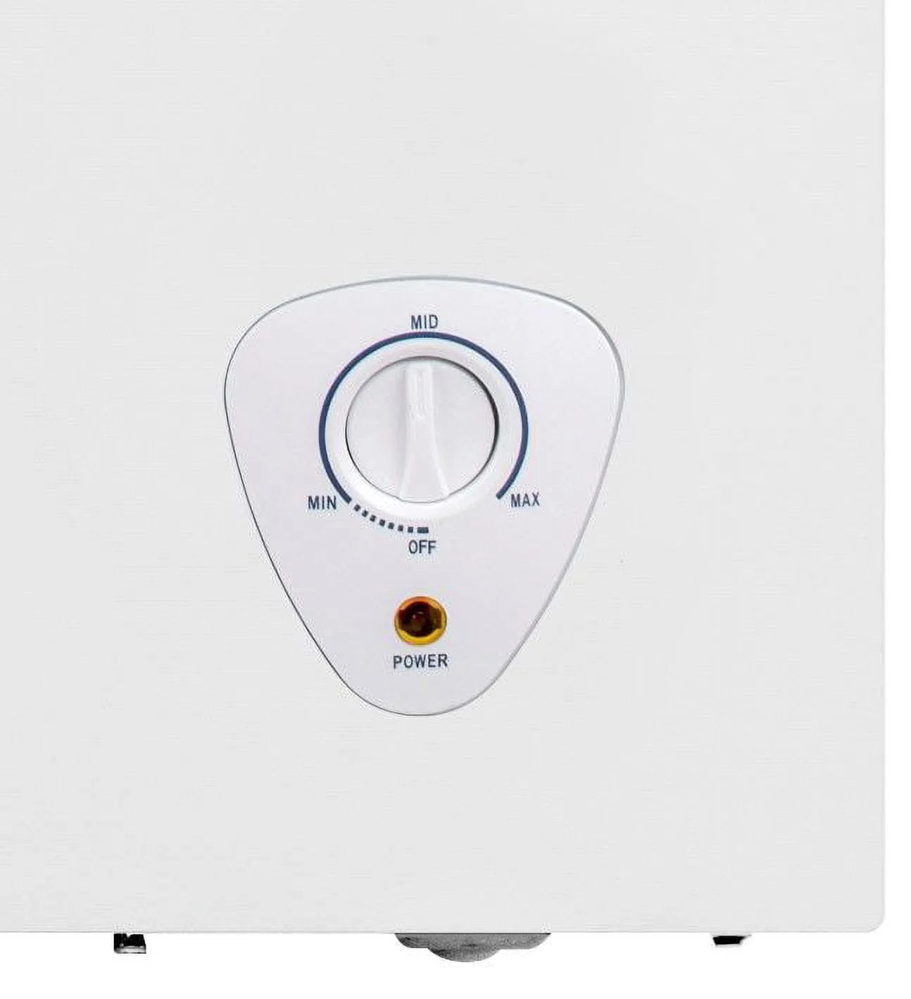 Hisense Garage Ready 5 cf ft Chest Freezer- White