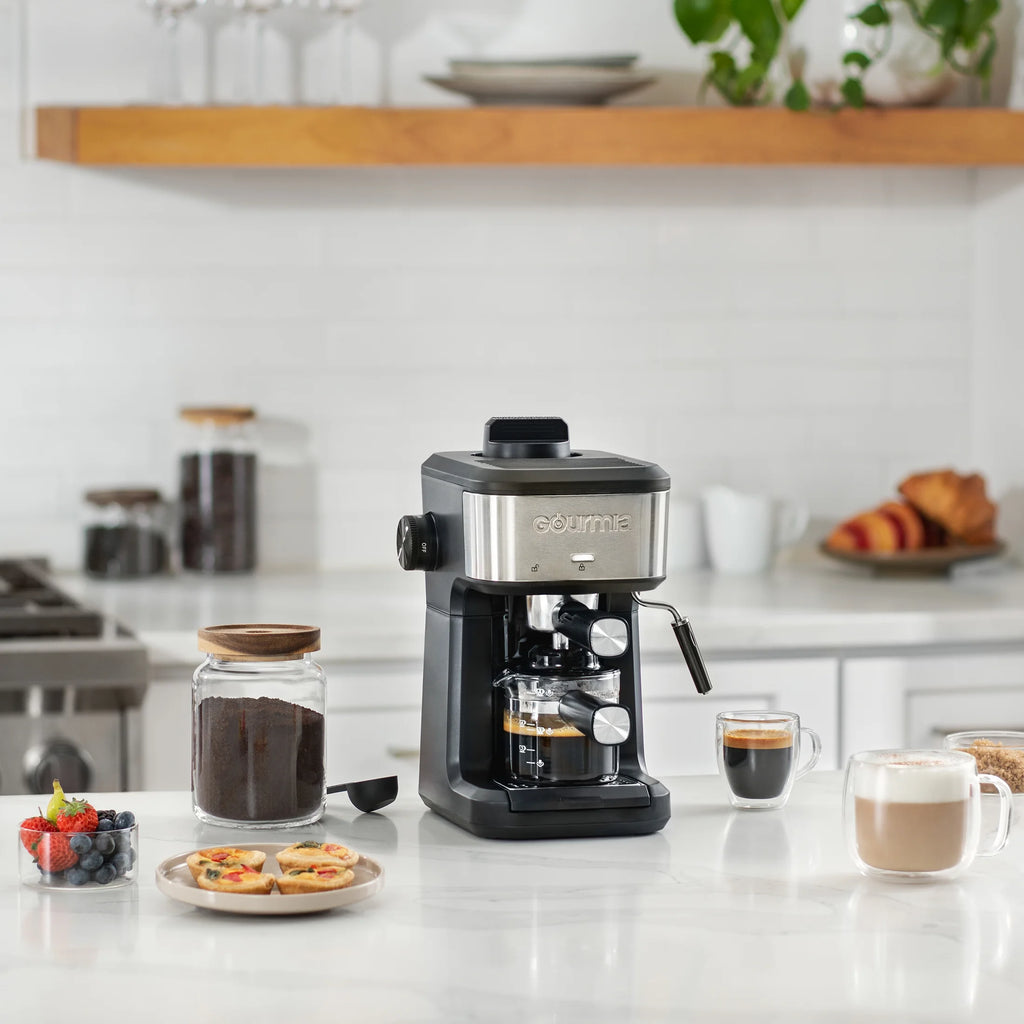 Gourmia 4-Shot Steam Espresso, Cappuccino, and Latte Maker with Frothing Wand, Black, New