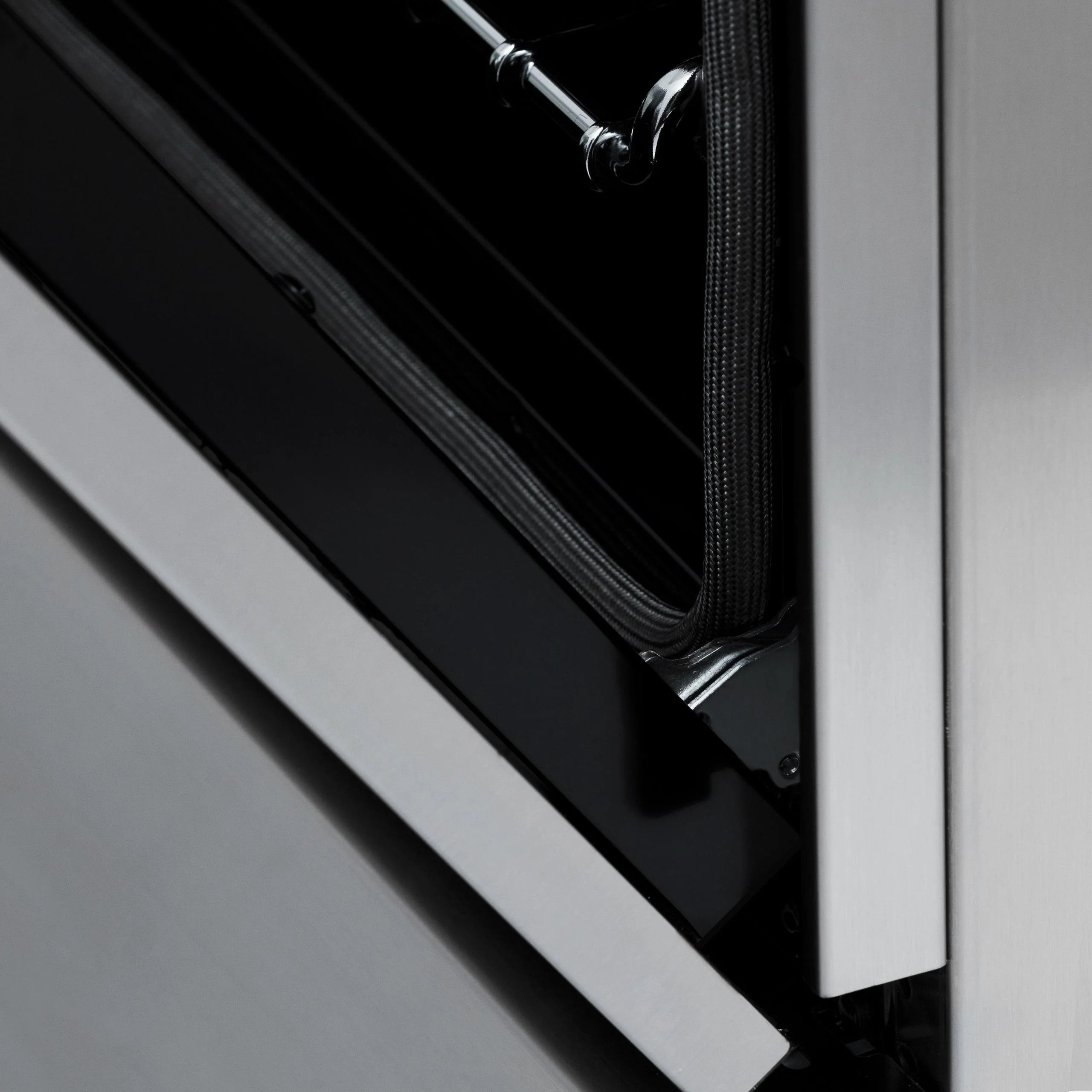 ZLINE KITCHEN AND BATH RAZ30CB professional gas range